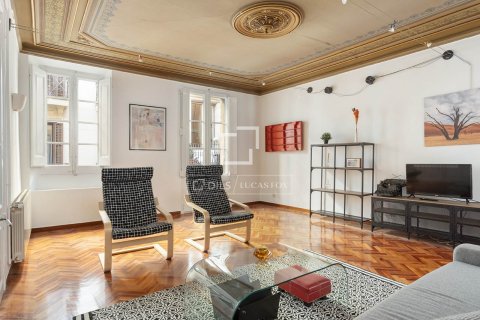 5 bedrooms apartment for sale in Barcelona, Catalonia, Spain № 6609 - photo 2