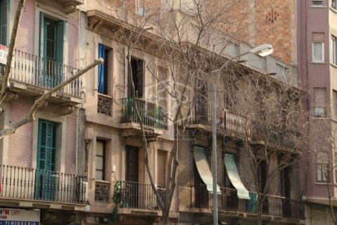 500 sq.m. commercial property for sale in Barcelona, Catalonia, Spain № 1013
