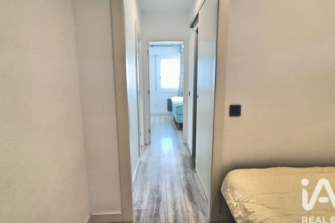 4 bedrooms apartment for sale in Vilanova i la Geltru, Barcelona, Catalonia, Spain № 7423 - photo 13