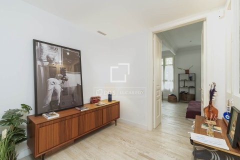 3 bedrooms apartment for sale in Barcelona, Catalonia, Spain № 3971 - photo 26
