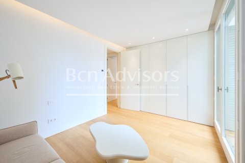 Apartamento de 2 dormitorios en venta en Barcelona, Cataluña, Spain № 2855 - foto 23