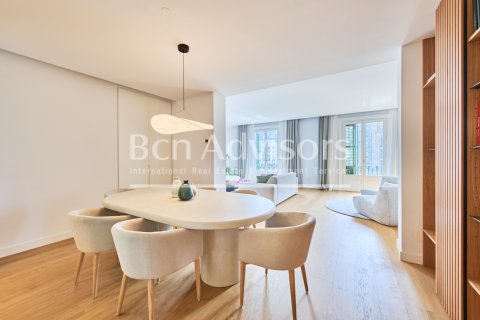 3 bedrooms apartment for sale in Barcelona, Catalonia, Spain № 2854 - photo 16