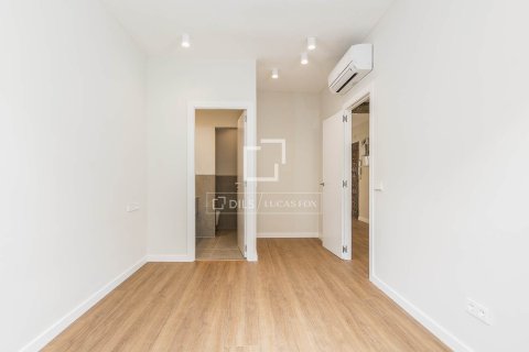 3 bedrooms apartment for sale in Barcelona, Catalonia, Spain № 4179 - photo 16