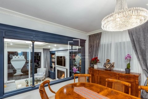 Villa de 6 dormitorios en venta en Alella, Barcelona, Cataluña, Spain № 8792 - foto 21