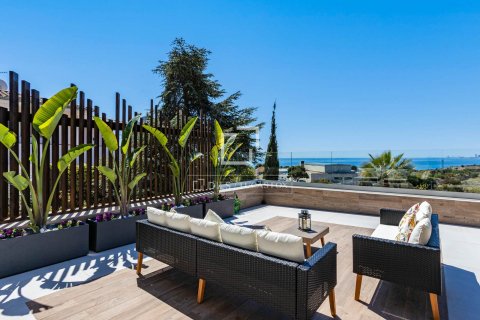 Villa de 6 dormitorios en venta en Alella, Barcelona, Cataluña, Spain № 8792 - foto 7