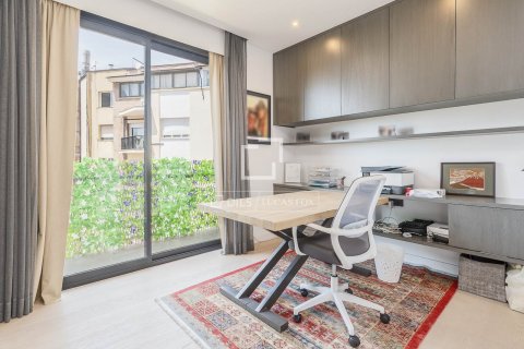 5 bedrooms penthouse for sale in Barcelona, Catalonia, Spain № 8793 - photo 27