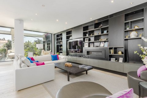 5 bedrooms penthouse for sale in Barcelona, Catalonia, Spain № 8793 - photo 11