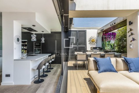 5 bedrooms penthouse for sale in Barcelona, Catalonia, Spain № 8793 - photo 7