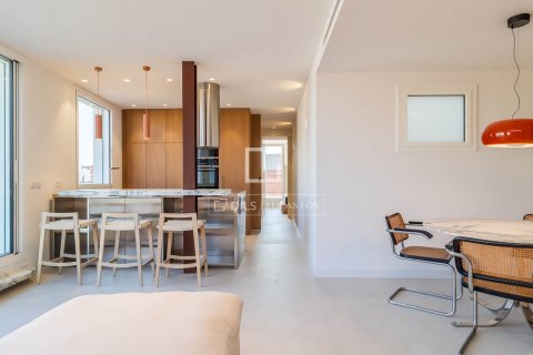 3 bedrooms penthouse for sale in Barcelona, Catalonia, Spain № 8789 - photo 9