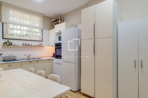 3 bedrooms apartment for sale in Barcelona, Catalonia, Spain № 8790 - photo 7