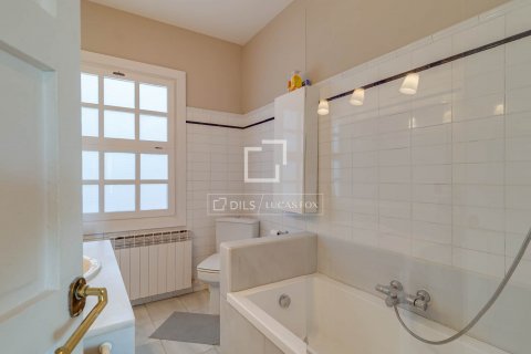 3 bedrooms apartment for sale in Barcelona, Catalonia, Spain № 8790 - photo 24