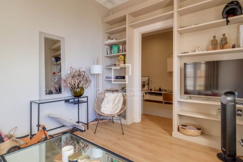 3 bedrooms apartment for sale in Barcelona, Catalonia, Spain № 8790 - photo 3