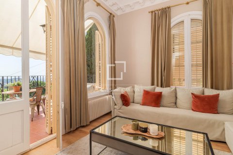 3 bedrooms apartment for sale in Barcelona, Catalonia, Spain № 8790 - photo 4