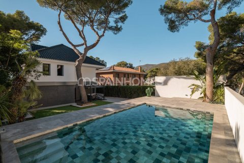 5 bedrooms villa for sale in Castelldefels, Barcelona, Catalonia, Spain № 6568