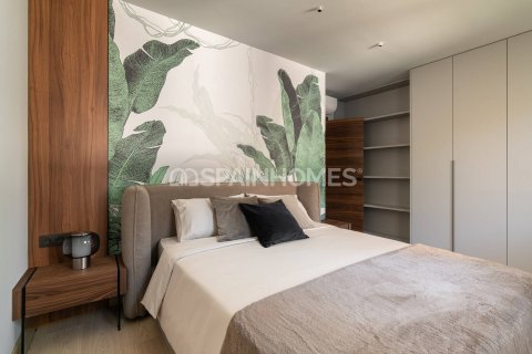 Купить виллу в Кастельдефельс, Испания с 7 комнат, 264м², № 6568 - фото 21