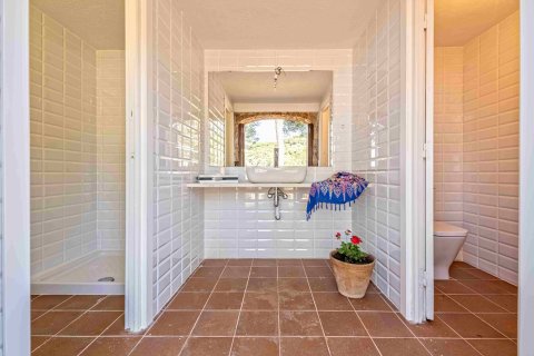 7 bedrooms house for sale in Tamariu, Girona, Catalonia, Spain № 1667 - photo 12