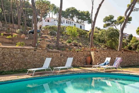 7 bedrooms house for sale in Tamariu, Girona, Catalonia, Spain № 1667 - photo 8