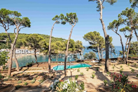 7 bedrooms house for sale in Tamariu, Girona, Catalonia, Spain № 1667 - photo 4