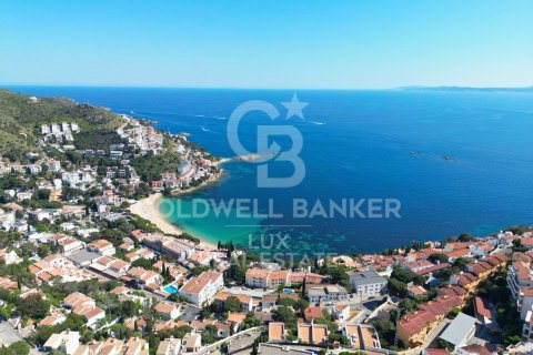 3 bedrooms villa for sale in Roses, Girona, Catalonia, Spain № 5684 - photo 3