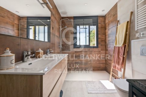 3 bedrooms villa for sale in Roses, Girona, Catalonia, Spain № 5684 - photo 13
