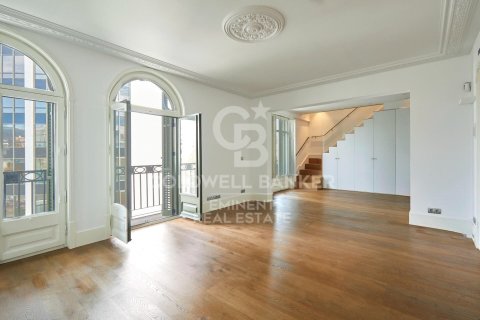 2 bedrooms penthouse for sale in Barcelona, Catalonia, Spain № 5679