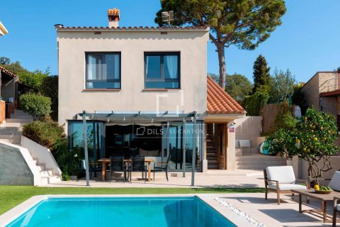 3 bedrooms villa for sale in Alella, Barcelona, Catalonia, Spain № 9010 - photo 2
