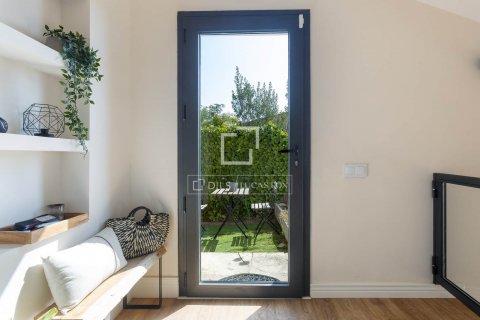 3 bedrooms villa for sale in Alella, Barcelona, Catalonia, Spain № 9010 - photo 17