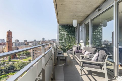 2 bedrooms apartment for sale in Barcelona, Catalonia, Spain № 9011 - photo 2
