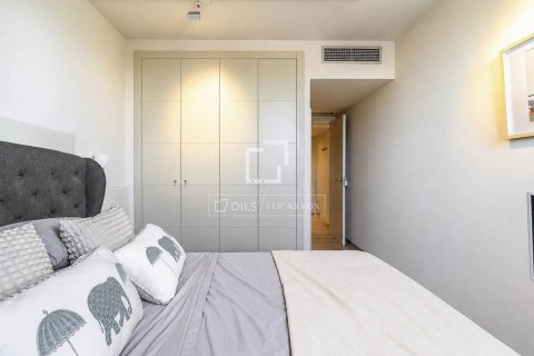 2 bedrooms apartment for sale in Barcelona, Catalonia, Spain № 9011 - photo 13