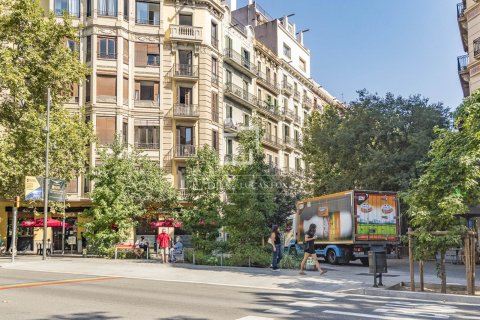 2 bedrooms apartment for sale in Barcelona, Catalonia, Spain № 9009 - photo 9