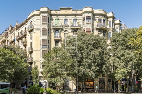 2 bedrooms apartment for sale in Barcelona, Catalonia, Spain № 9009 - photo 6
