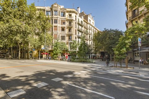 2 bedrooms apartment for sale in Barcelona, Catalonia, Spain № 9009 - photo 8