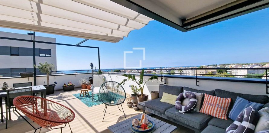 4 bedrooms penthouse for sale in Vilanova i la Geltru, Barcelona, Catalonia, Spain № 9008