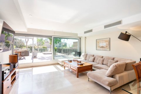 5 bedrooms apartment for sale in Barcelona, Catalonia, Spain № 1516