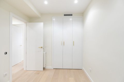 4 chambres apartment à vendre à Barcelona, Catalonia, Spain № 1515 - photo 29