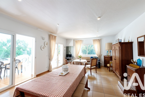 Сasa de 5 dormitorios en venta en La Bisbal Del Penedes, Tarragona, Cataluña, Spain № 4756 - foto 2