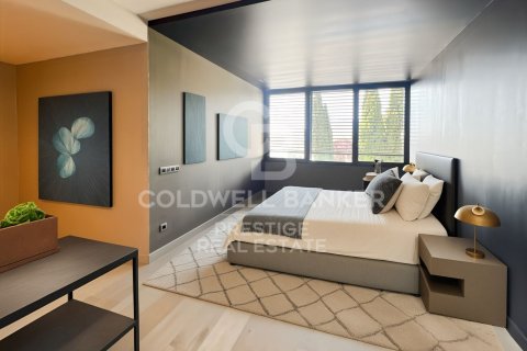 Сasa de 4 dormitorios en venta en Barcelona, Cataluña, Spain № 7830 - foto 12