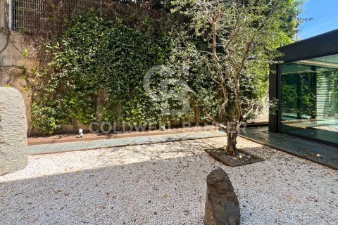 Сasa de 4 dormitorios en venta en Barcelona, Cataluña, Spain № 7830 - foto 18