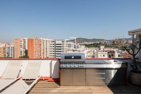 1 bedroom penthouse for sale in Barcelona, Catalonia, Spain № 8764 - photo 12
