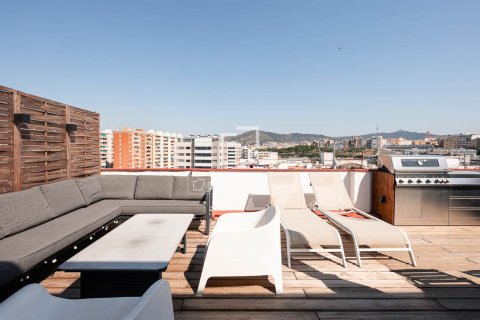 1 bedroom penthouse for sale in Barcelona, Catalonia, Spain № 8764 - photo 14
