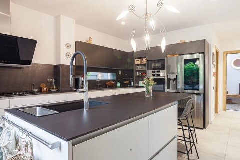 5 bedrooms house for sale in Sant Cugat Del Valles, Barcelona, Catalonia, Spain № 1334 - photo 9