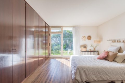 6 bedrooms house for sale in Sant Andreu de Llavaneres, Barcelona, Catalonia, Spain № 1335 - photo 9