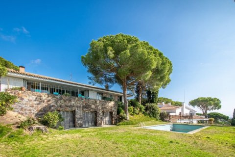 6 bedrooms house for sale in Sant Andreu de Llavaneres, Barcelona, Catalonia, Spain № 1335