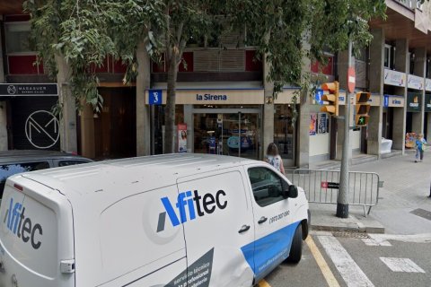 200 sq.m. commercial property for sale in Barcelona, Catalonia, Spain № 1694 - photo 2