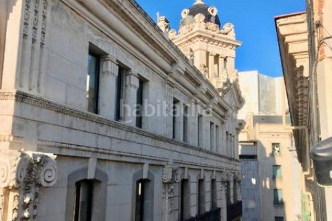 2 bedrooms apartment for sale in Ciutat Vella, Barcelona, Catalonia, Spain № 2259 - photo 14