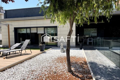 10 bedrooms villa for sale in Cubelles, Barcelona, Catalonia, Spain № 2257 - photo 3
