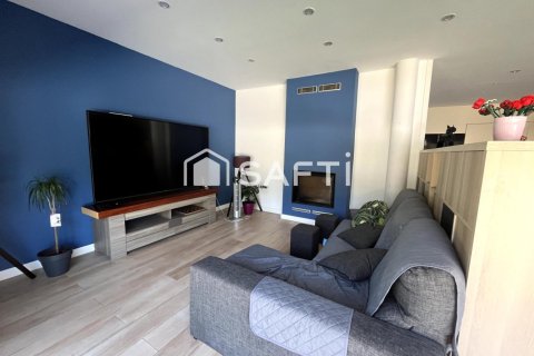10 bedrooms villa for sale in Cubelles, Barcelona, Catalonia, Spain № 2257 - photo 10