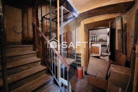 6 bedrooms townhouse for sale in Vilanova i la Geltru, Barcelona, Catalonia, Spain № 2256 - photo 16