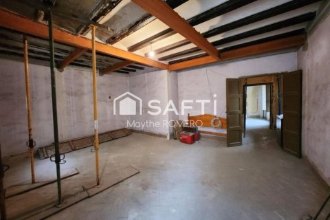 6 bedrooms townhouse for sale in Vilanova i la Geltru, Barcelona, Catalonia, Spain № 2256 - photo 27