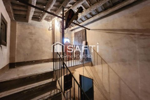 6 bedrooms townhouse for sale in Vilanova i la Geltru, Barcelona, Catalonia, Spain № 2256 - photo 15